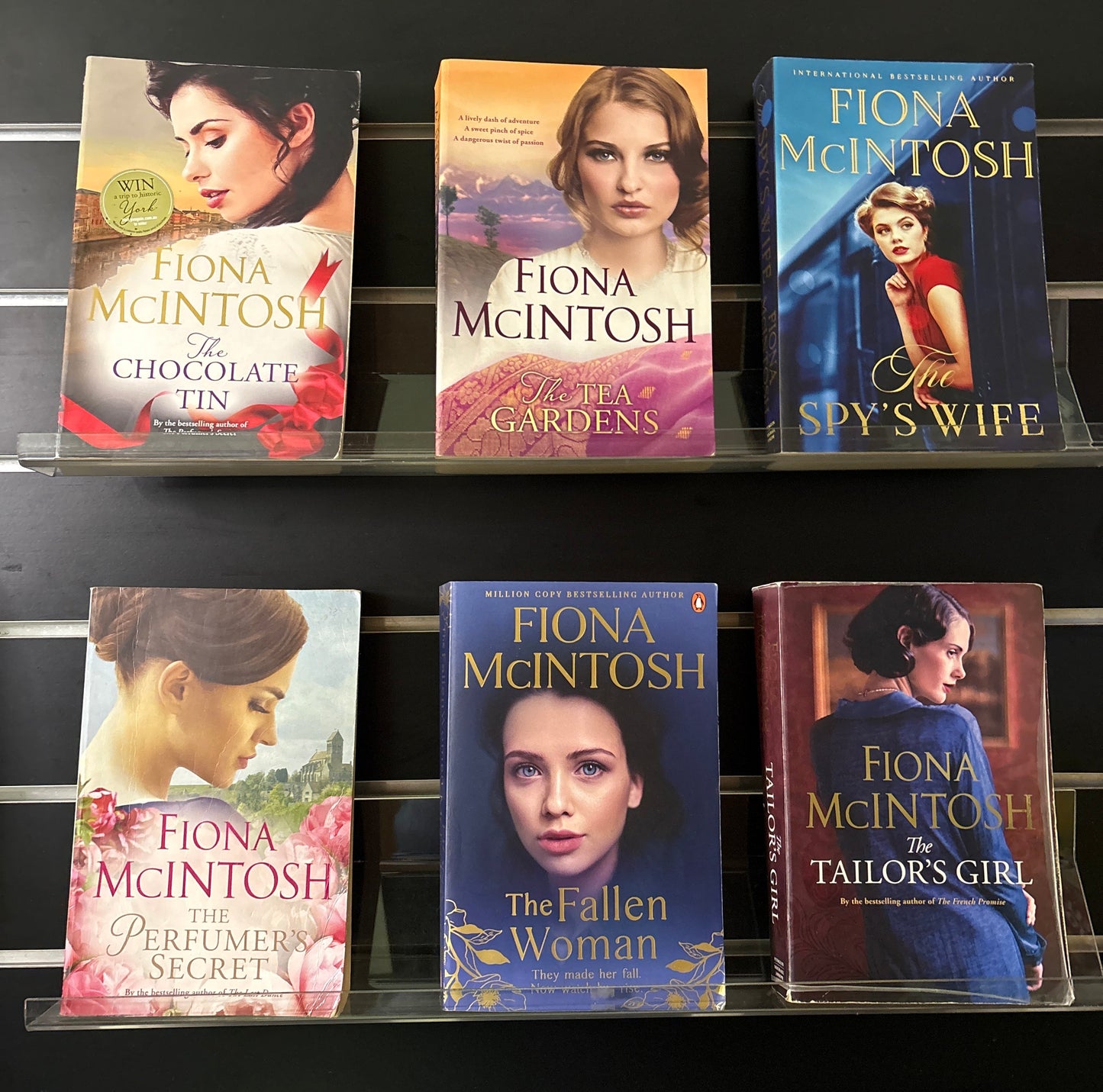 McINTOSH, Fiona Standalone Titles Bundle of 6 (Min. fair condition)