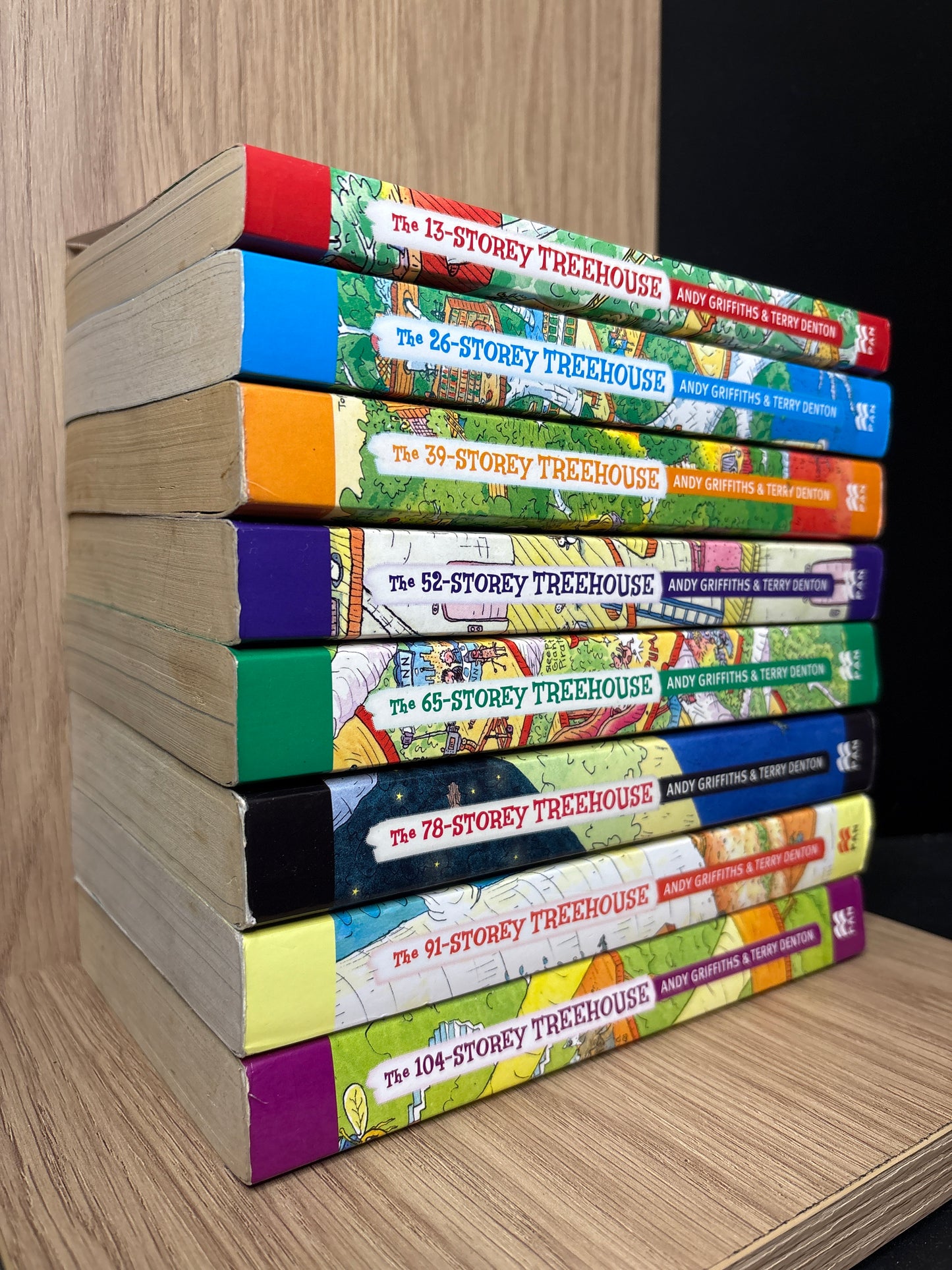 GRIFFITHS, Andy + DENTON, Terry 'Treehouse' Series Books #1-8  Bundle of 8 (Min. fair condition)