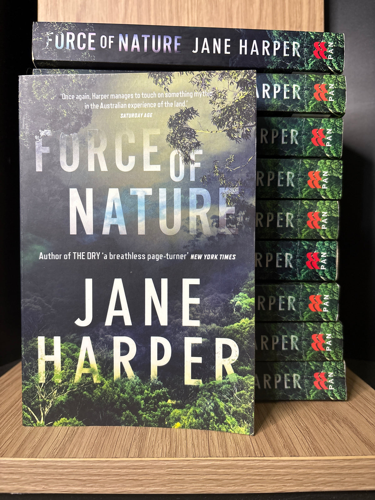 Book Club 10 Pack: HARPER Jane 'Force Of Nature' Paperback Medium Copies (Minimum Quality: fair)