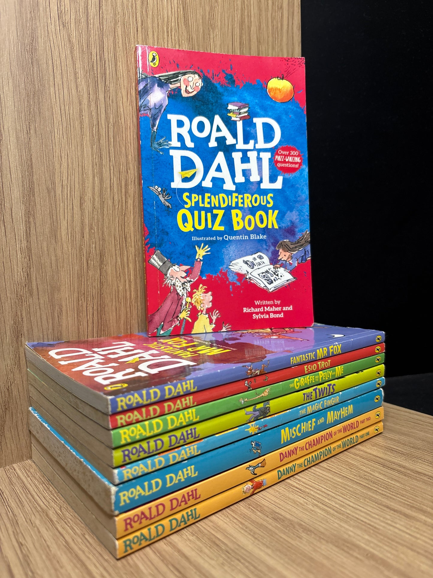 DAHL, Roald Assorted Standalone Titles Bundle of 9 (Min. fair condition)