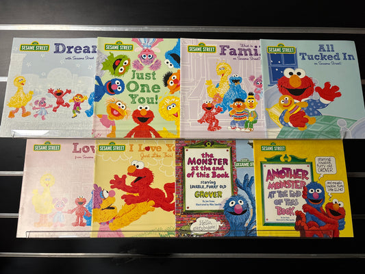 SESAME STREET Assorted Titles Bundle of 8 (Min. Good condition)