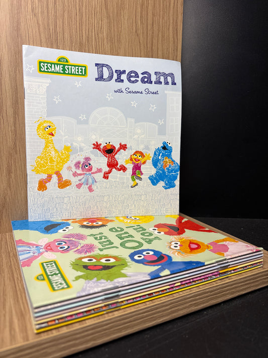 SESAME STREET Assorted Titles Bundle of 8 (Min. Good condition)