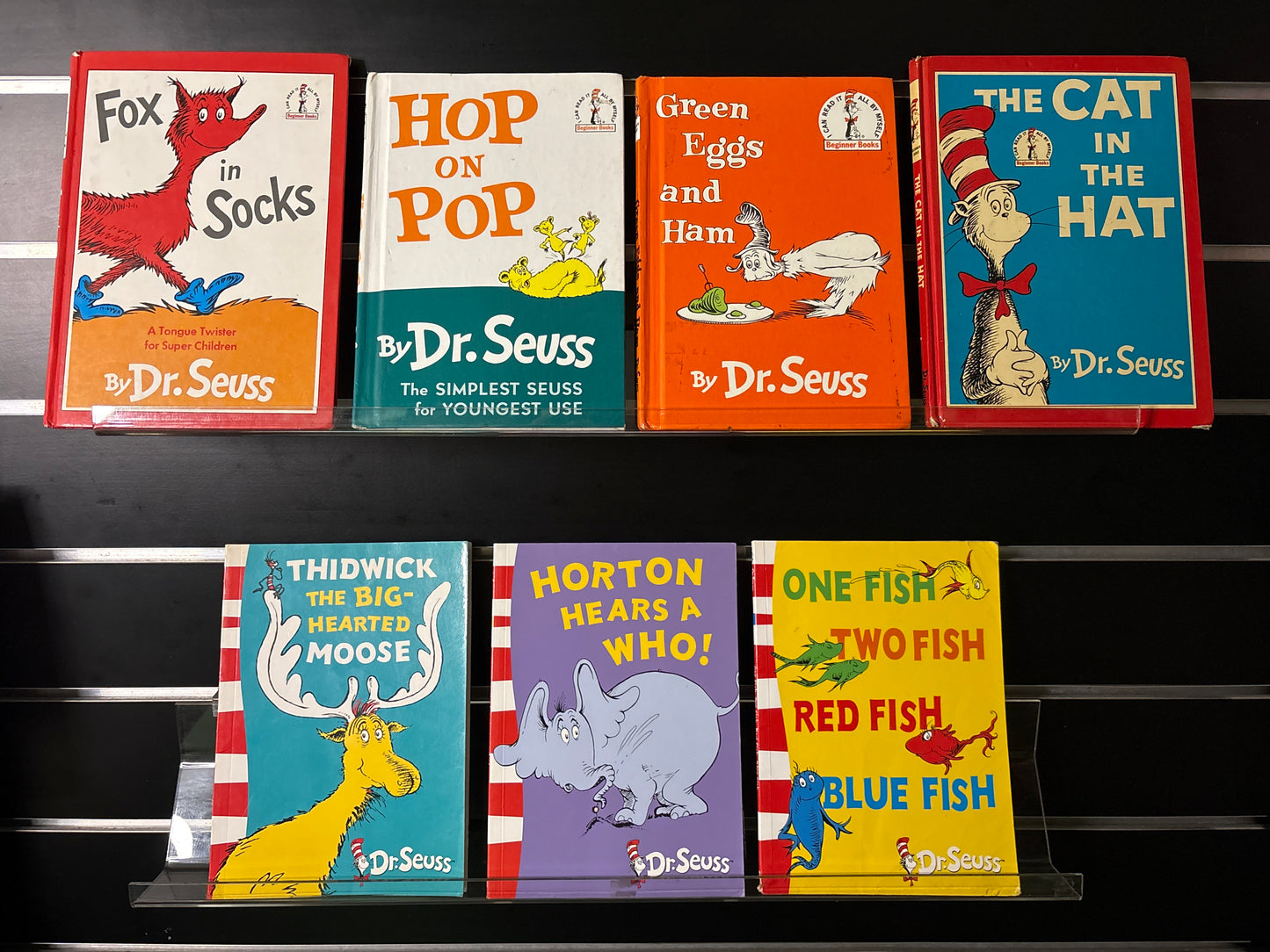 DR SEUSS Assorted Titles Bundle of 7 (Min. fair condition)