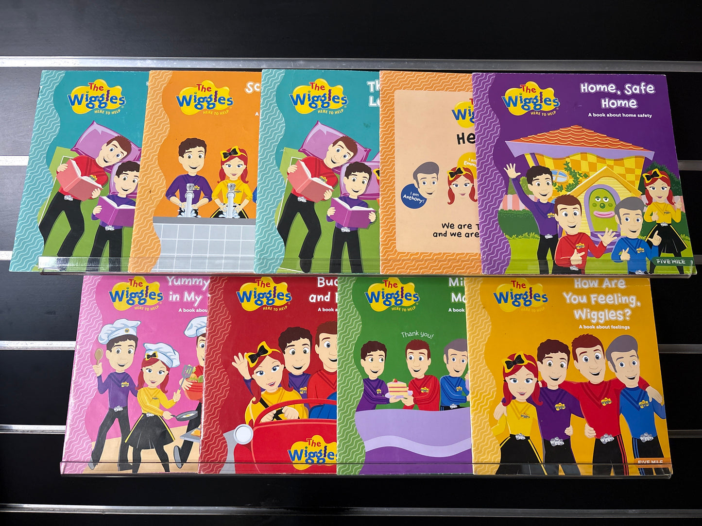 THE WIGGLES Assorted Titles Bundle of 9 (Min. fair condition)