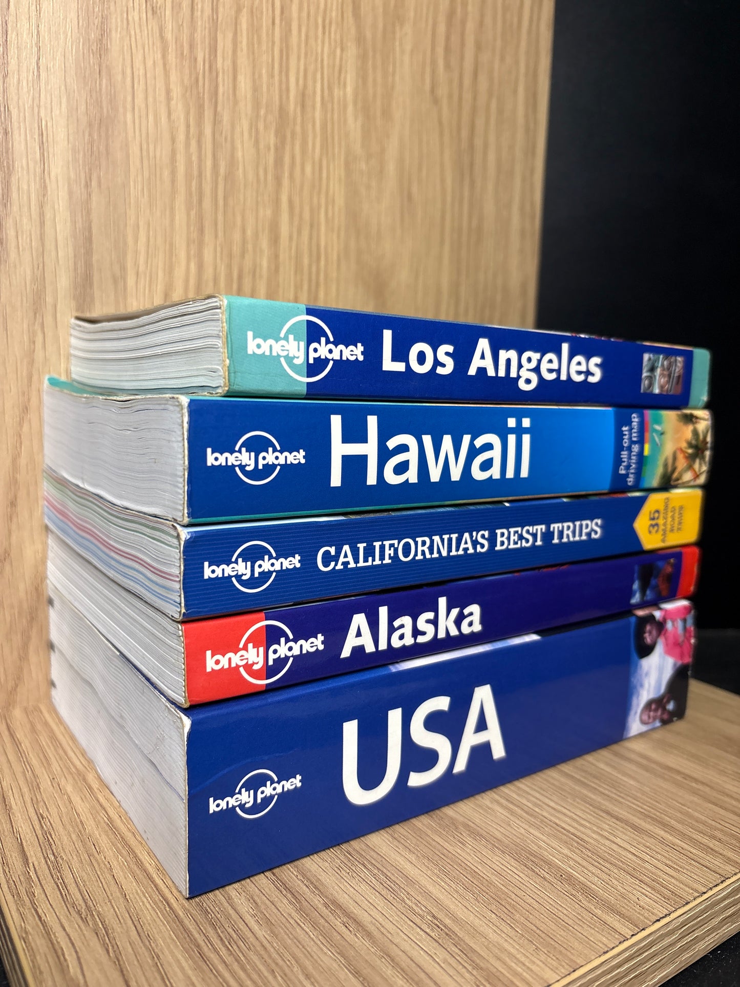 LONELY PLANET USA Assorted Bundle of 5 (Min. fair condition)
