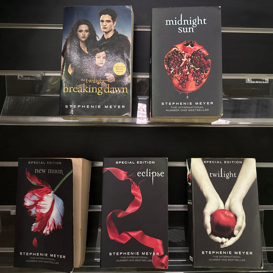 MEYER Stephanie, Twilight Series: Bundle of 5 (min good condition)