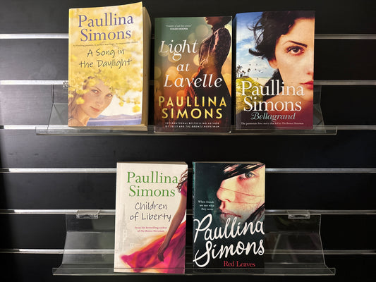 SIMONS, Paullina Assorted Standalone Titles Bundle of 5 (Min. fair condition)