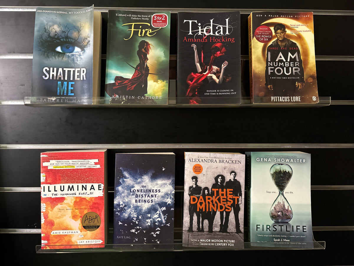 Young Adult Fantasy/Sci Fi Assorted Titles by Various Authors Bundle of 8 (Min. fair condition)