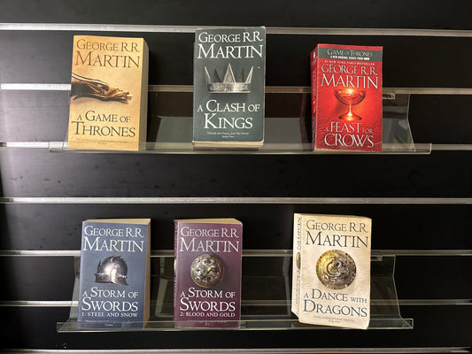 MARTIN, George R.R - Bundle of 6 - Complete Set: A Song Of Ice And Fire (Min. fair condition)
