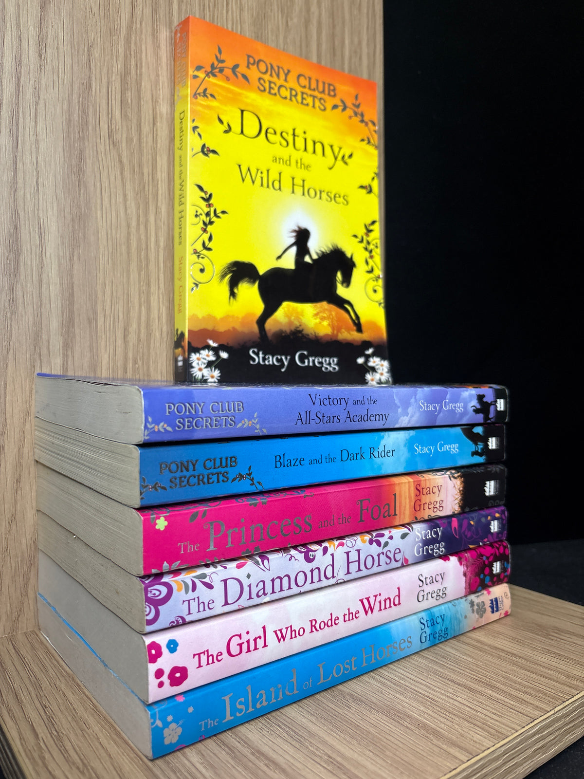 GREGG, Stacey Assorted Standalone Titles Bundle of 7 (Min. good condition)